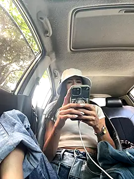 phenixpink22 online show from 11.06.25