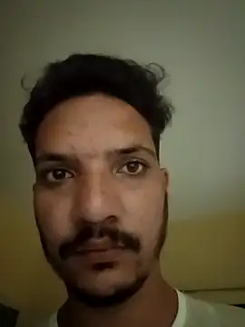 Snapshot of indoregigolo chatting on 10.25.25 indoregigolo online show from 10.25.25