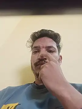 Snapshot of indoregigolo chatting on 01.11.26 indoregigolo online show from 01.11.26