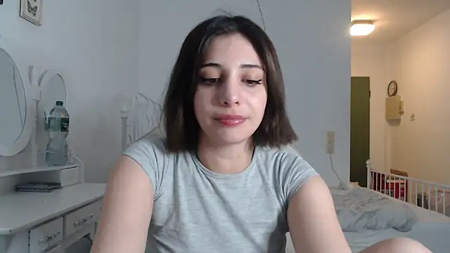 Snapshot of bellefleurrr chatting on 06.28.26 bellefleurrr online show from 06.28.26