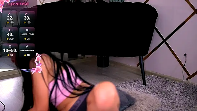 EmmaVayne online show from 11.21.25