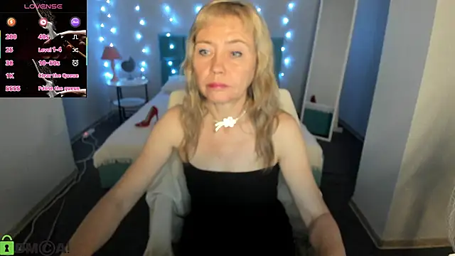 Carla Vogue online show from 02.28.26