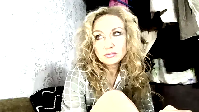 LilaniLoverx online show from 12.20.25