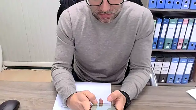 Evasionee online show from 12.03.25