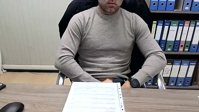 Evasionee online show from 12.23.25