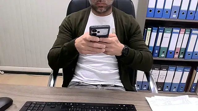 Evasionee online show from 04.14.26