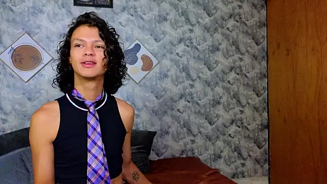 Indi rave online show from 12.15.25