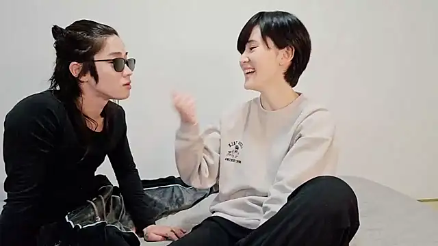 NORA NEKO 2 2 online show from 02.27.26