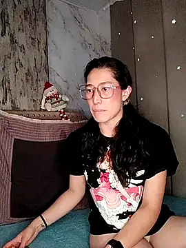 eva delight  online show from 11.14.25