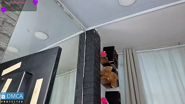 eva delight  online show from 02.27.26