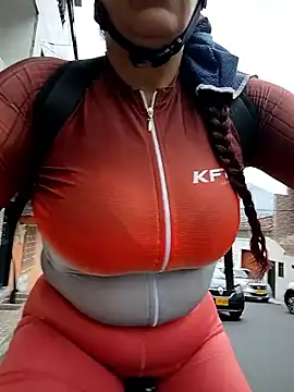 Snapshot of LAPOTRA_04 chatting on 04.06.26 LAPOTRA 04 online show from 04.06.26