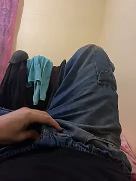 Snapshot of Unique-Man chatting on 02.12.26 Unique-Man online show from 02.12.26