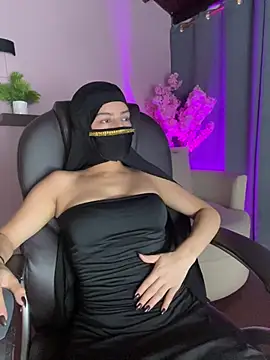 Snapshot of shaima__ chatting on 06.27.26 shaima online show from 06.27.26