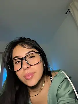 BIJOU SECRET online show from 01.14.26