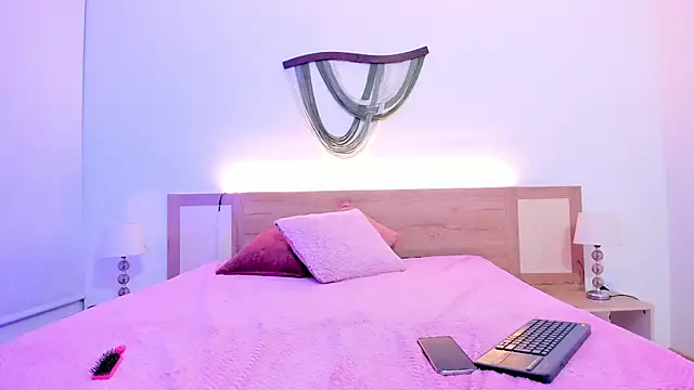 whisper nova online show from 02.19.26