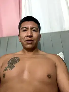 Snapshot of maruquint28 chatting on 01.14.26 maruquint28 online show from 01.14.26