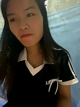 Yunzang online show from 11.10.25