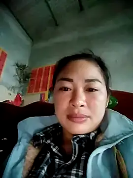 yeu-yeu online show from 10.25.25