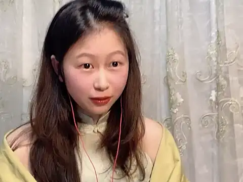 nuannuan35593 online show from 10.25.25