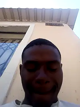 younggblackkCOCK19 online show from 10.26.25