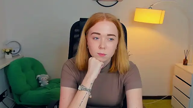 AddieOsler online show from 11.12.25