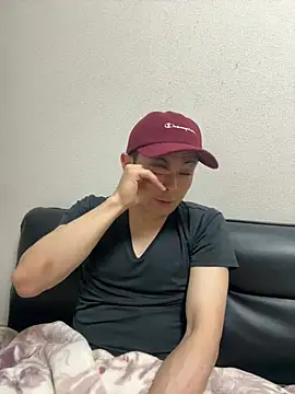 Snapshot of miyabi_yabi chatting on 04.29.26 miyabi yabi online show from 04.29.26