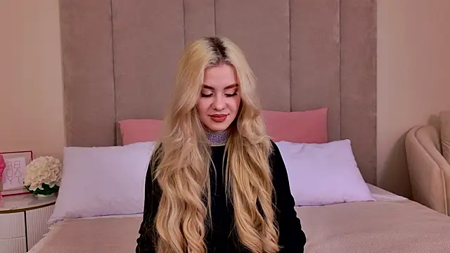 Rose Masson online show from 03.13.26