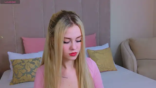 Rose Masson online show from 04.08.26