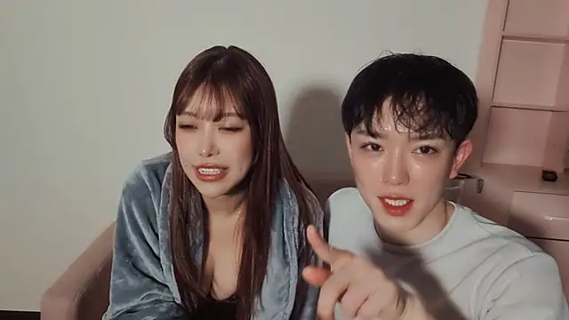 Yuzuha chan online show from 12.18.25