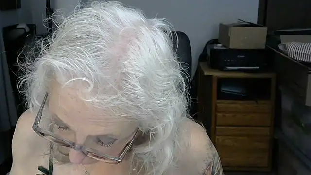 JoleneDelacroix online show from 12.18.25