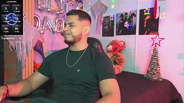 Tiler wolker online show from 12.16.25