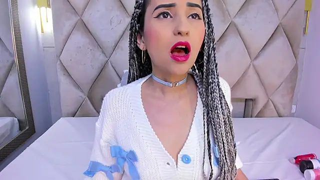 Snapshot of violett_rabbit_ chatting on 11.20.25 violett rabbit online show from 11.20.25