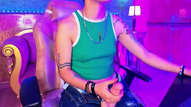 Snapshot of Ale_sweety_ chatting on 11.07.25 Ale sweety online show from 11.07.25