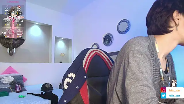 Snapshot of Ghost__Girl_ chatting on 11.15.25 Ghost Girl online show from 11.15.25