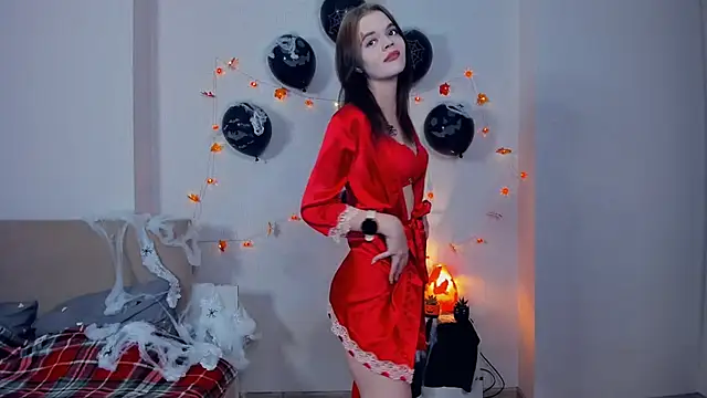 YourLovelyLily online show from 10.31.25