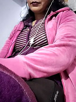 Hot-Rubyy online show from 02.07.26