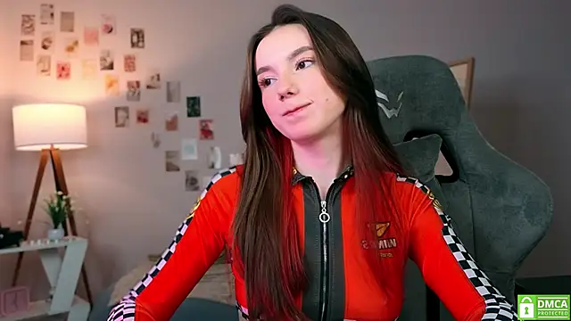 Snapshot of yourfrenchteacher chatting on 10.27.25 yourfrenchteacher online show from 10.27.25