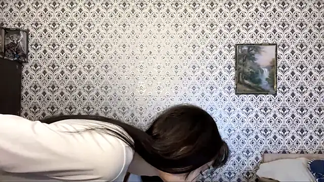 Snapshot of SofiaDreams09 chatting on 11.24.25 SofiaDreams09 online show from 11.24.25