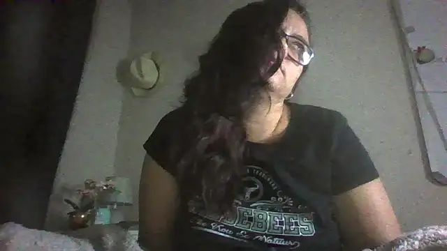 lilMissMarli online show from 04.14.26