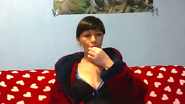 IffetLove42 online show from 12.05.25