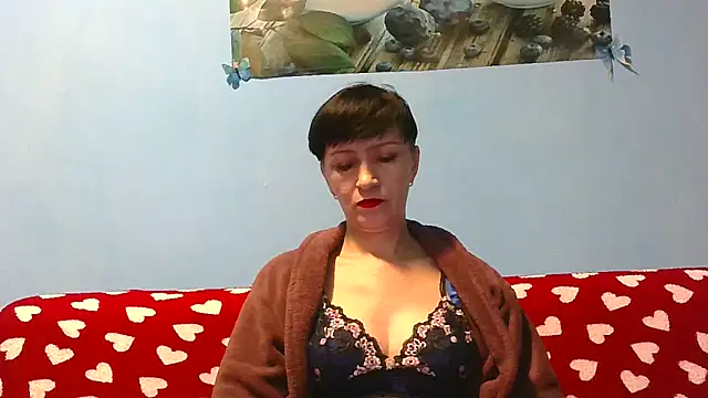 IffetLove42 online show from 04.12.26