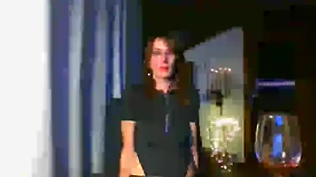 MissDyannis online show from 10.28.25