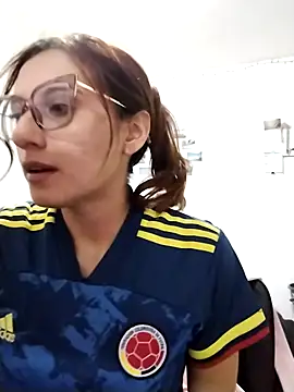 bellastorme04 online show from 03.27.26