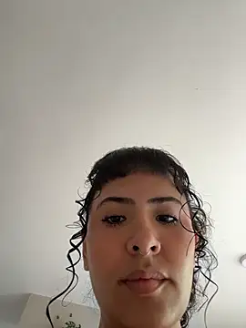 SugarTroubl33 online show from 03.12.26