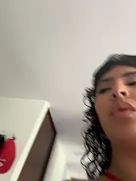 SugarTroubl33 online show from 04.09.26