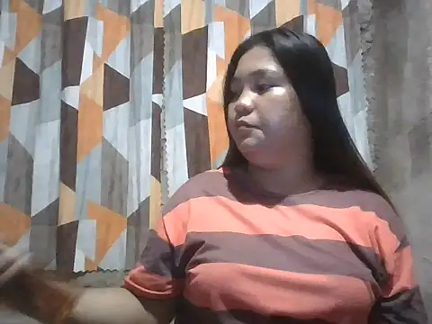 PUSSYcatXXX1 online show from 04.16.26