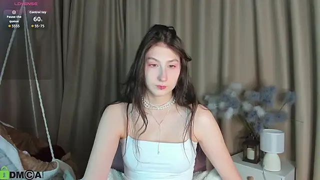 May Yam online show from 02.01.26