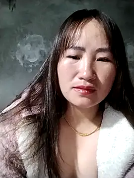 Snapshot of emini-xx chatting on 02.02.26 emini-xx online show from 02.02.26