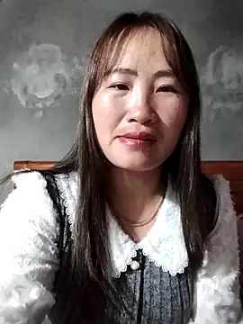 Snapshot of emini-xx chatting on 02.10.26 emini-xx online show from 02.10.26