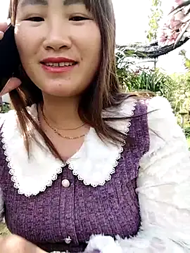 Snapshot of emini-xx chatting on 02.14.26 emini-xx online show from 02.14.26